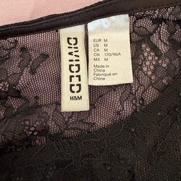Medium H&M Divided Black Floral Lace Sheer Crop Top - Picture 7 of 10